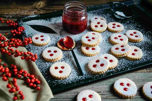 recipe image Der Klassiker: Linzer Augen