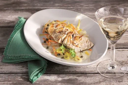 recipe image Karpfen in cremigem Wurzelgemüse