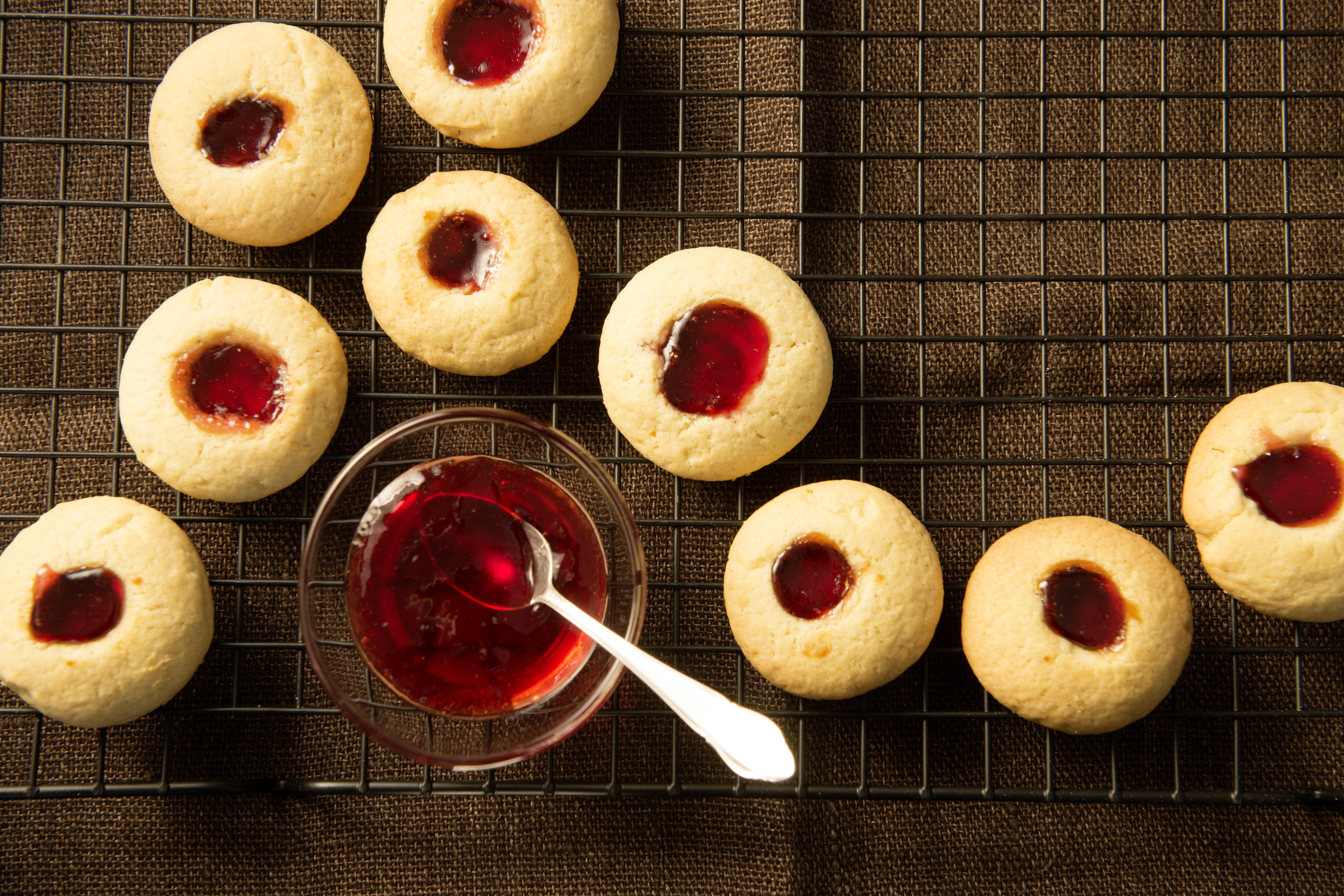 recipe image Engelsaugen - Husarenkrapfen