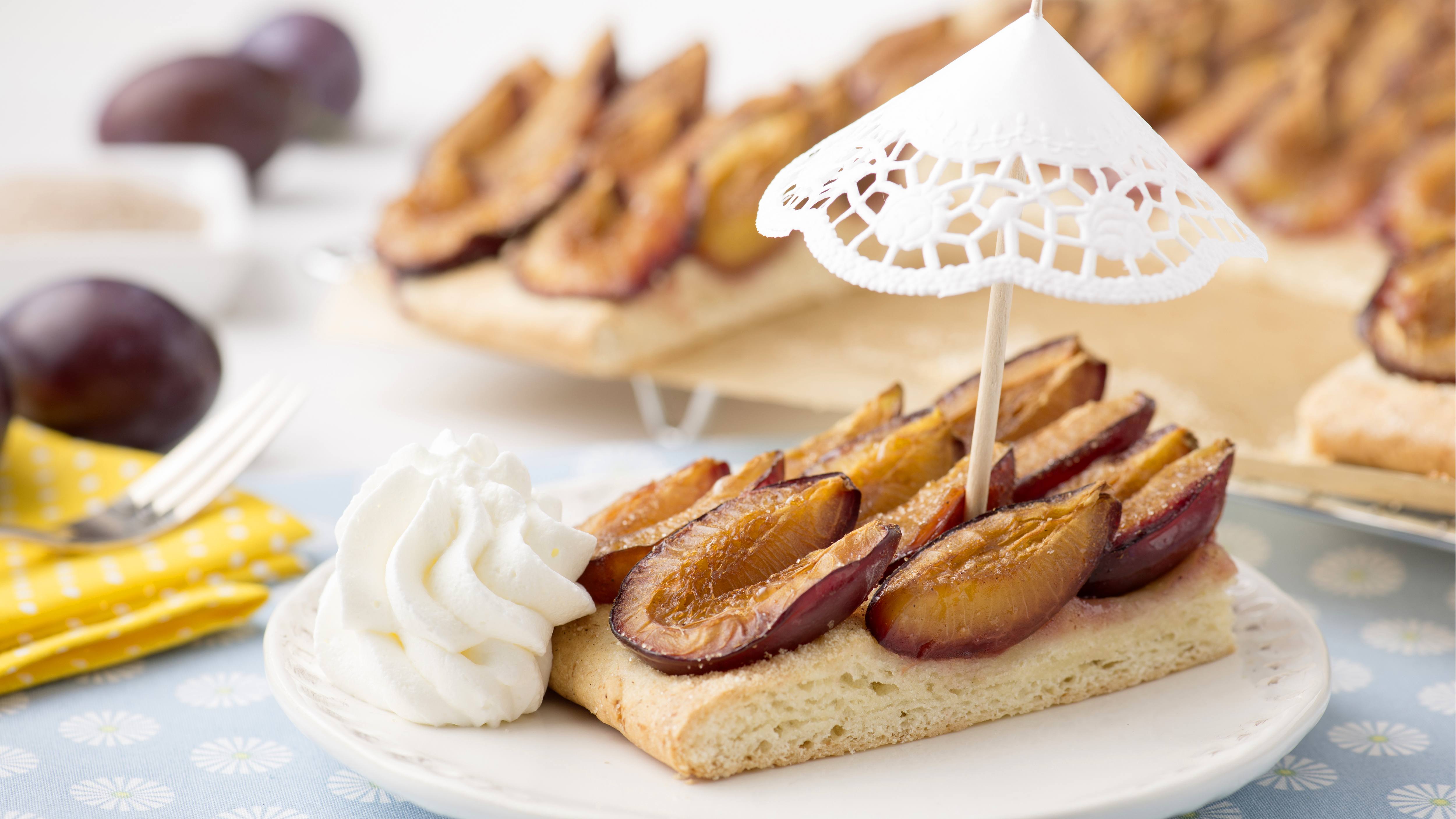 recipe image Zwetschgendatschi