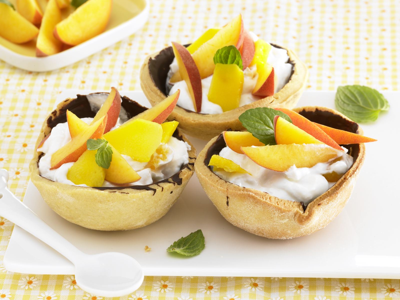 recipe image Mango-Pfirsichtörtchen