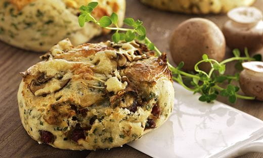 recipe image Würzige Kräuterbrötchen