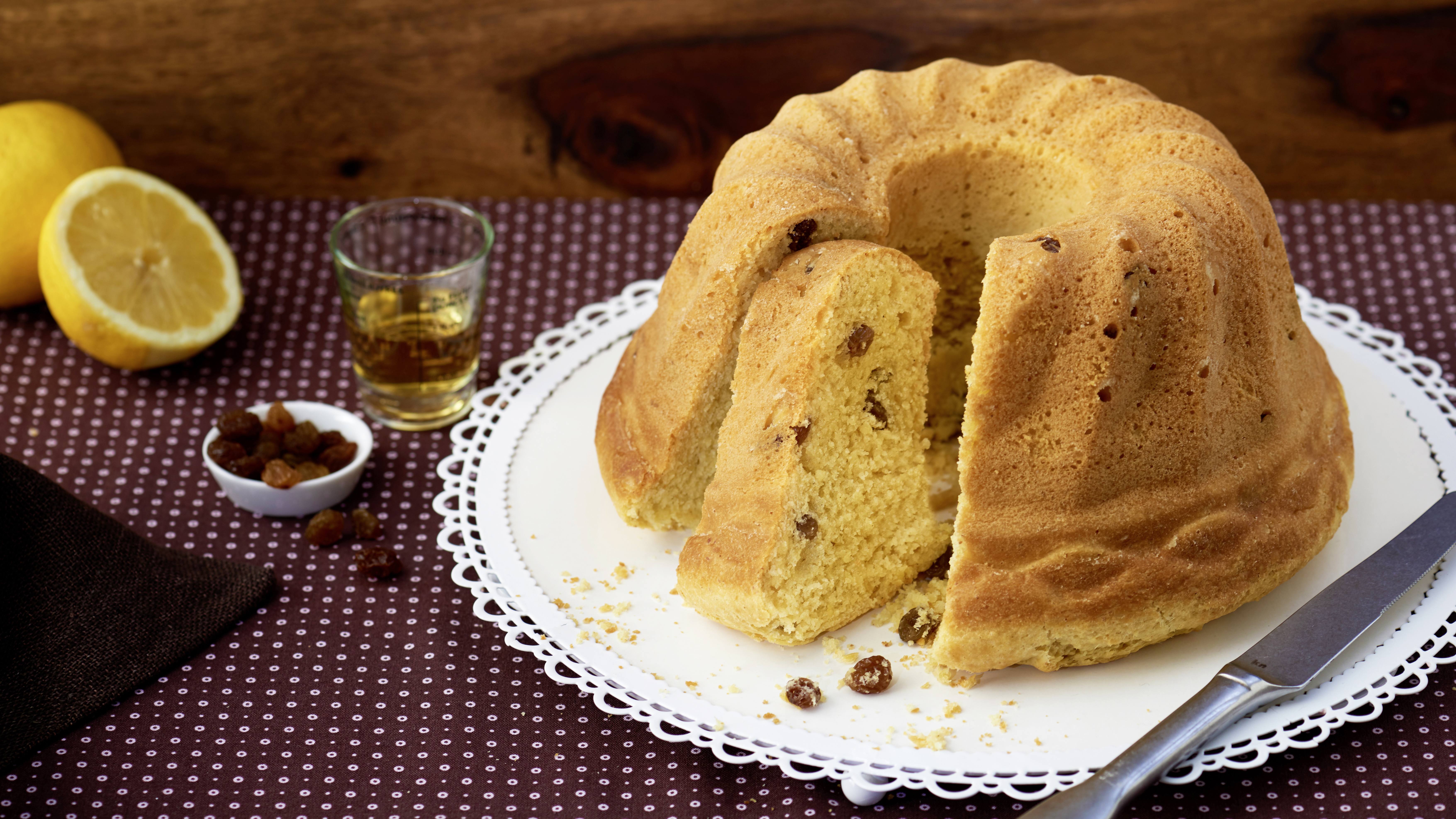 recipe image Gugelhupf aus Hefeteig