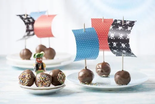 recipe image Piratenschiffchen aus Cake Pops