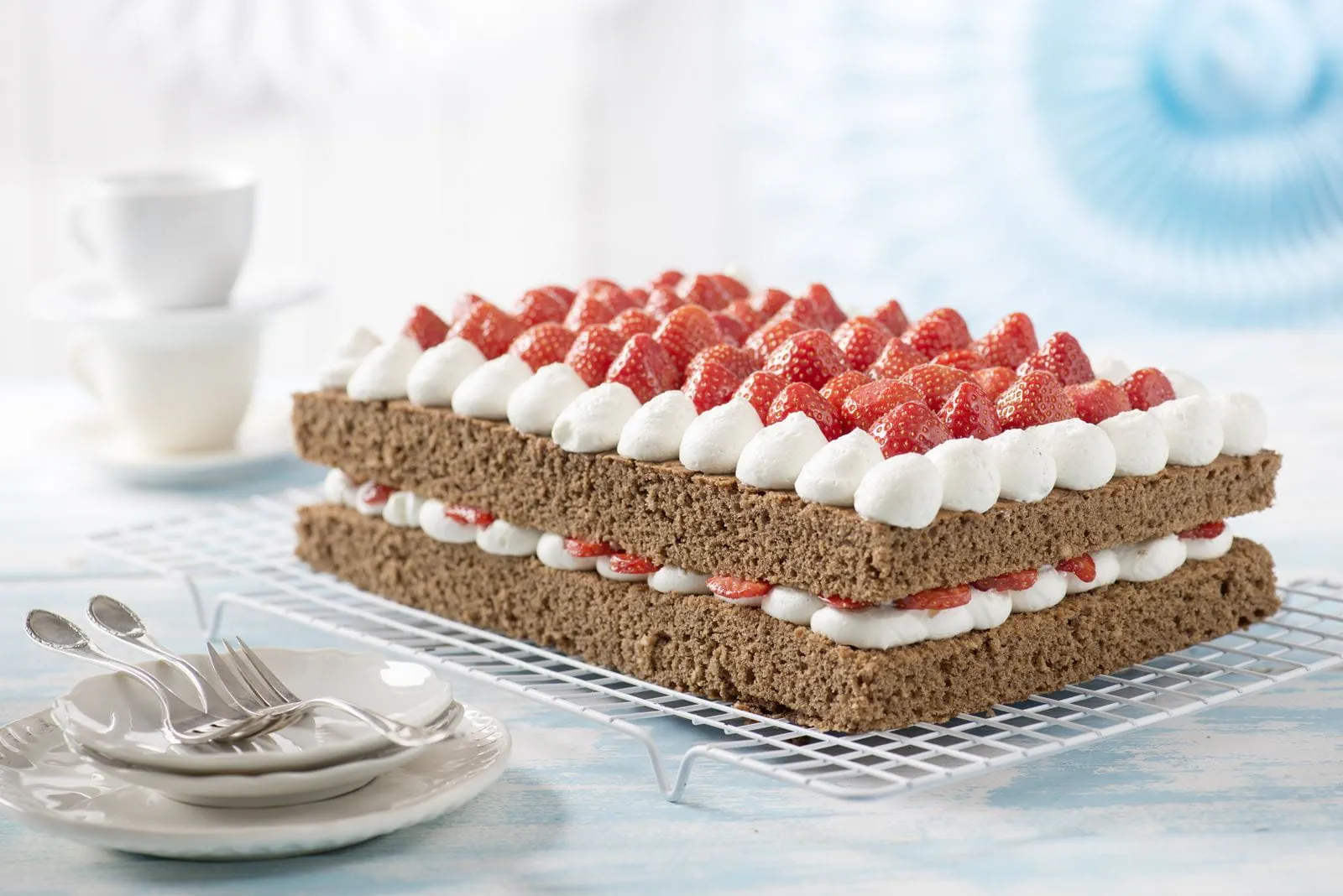 recipe image Erdbeer-Schichttorte