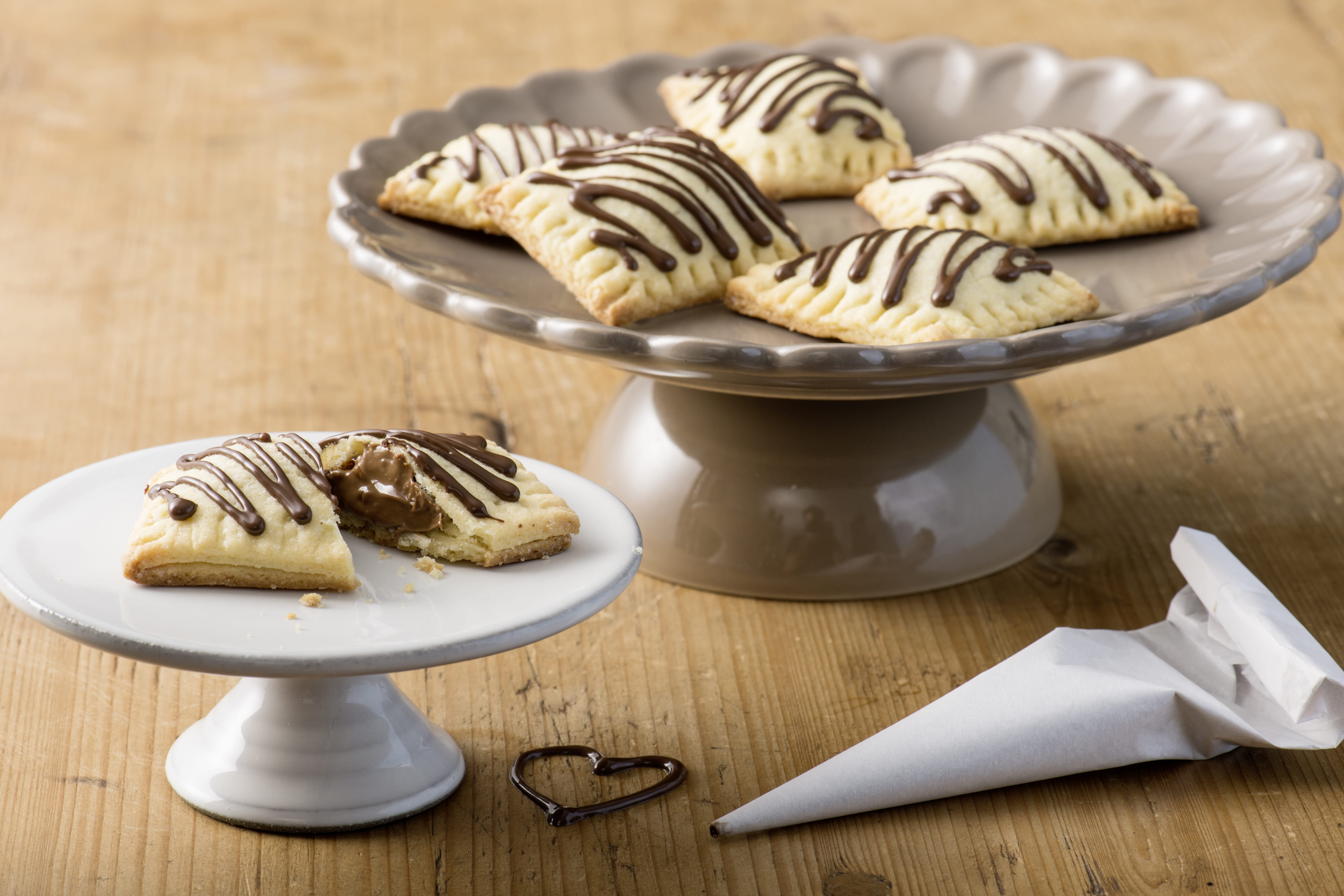 Plätzchen-Rezept Nuss-Nougat-Kissen | Sanella