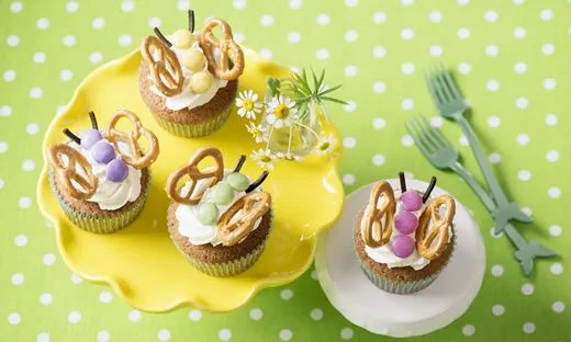 recipe image Schmetterlings-Cupcakes mit Limetten-Frosting